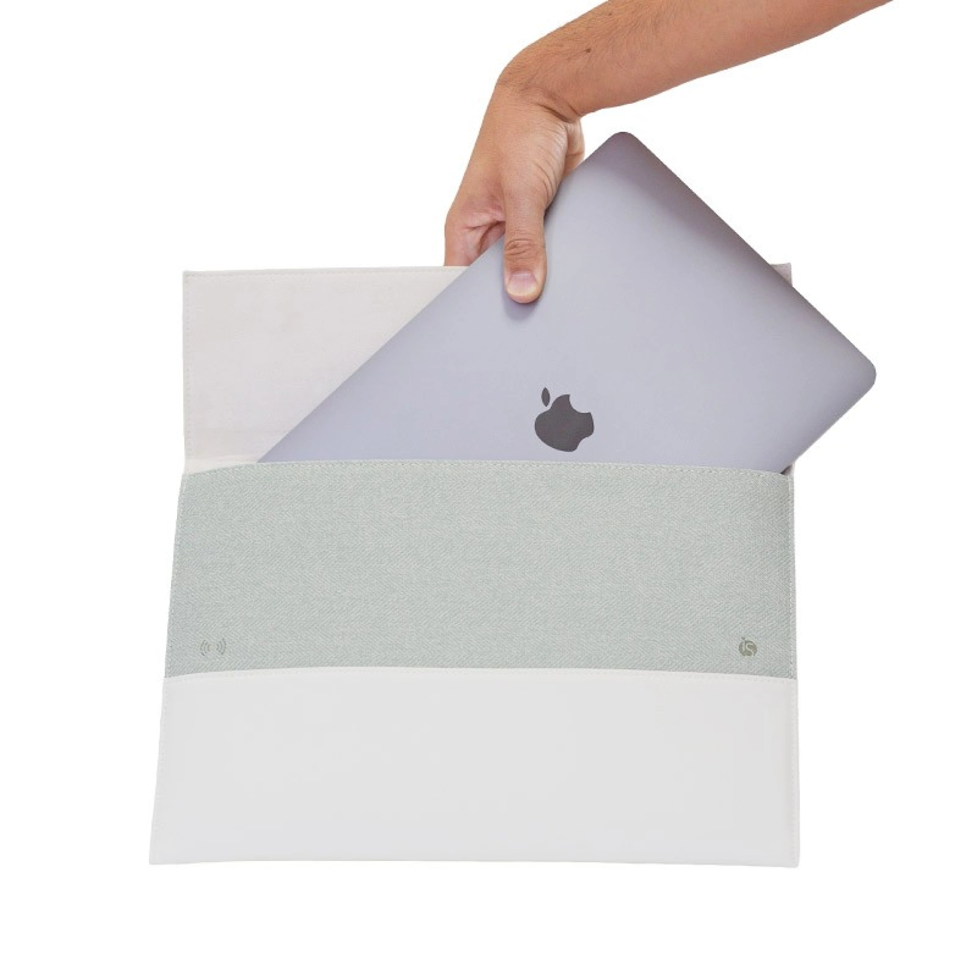 MacBook Sleeve met NFC