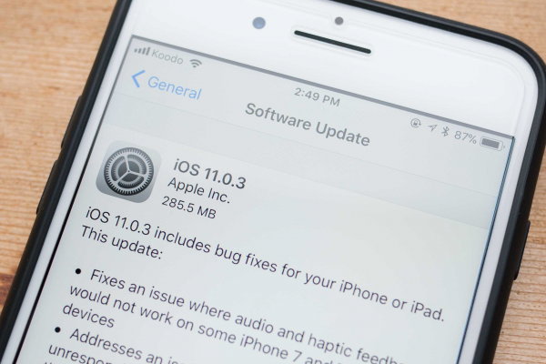 iOS 11.0.3 now available