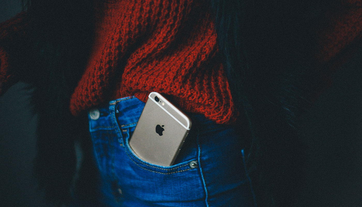 Dica: Escolher ligar pelo WhatsApp ou Facetime sem sair dos contactos do iOS.