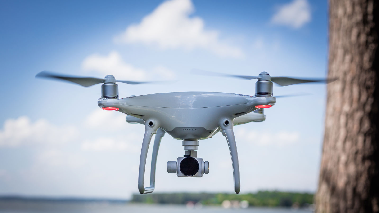DJI apresenta Phantom 4 Advanced, mas poderá não ser a única novidade.