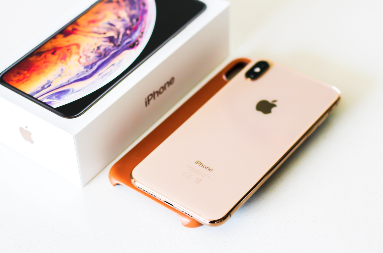 Afinal, o que significa o S e o R nos novos iPhones?