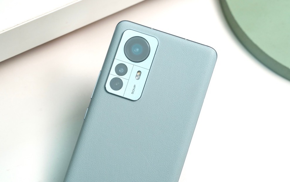 All about the new Xiaomi 12 and 12 Pro