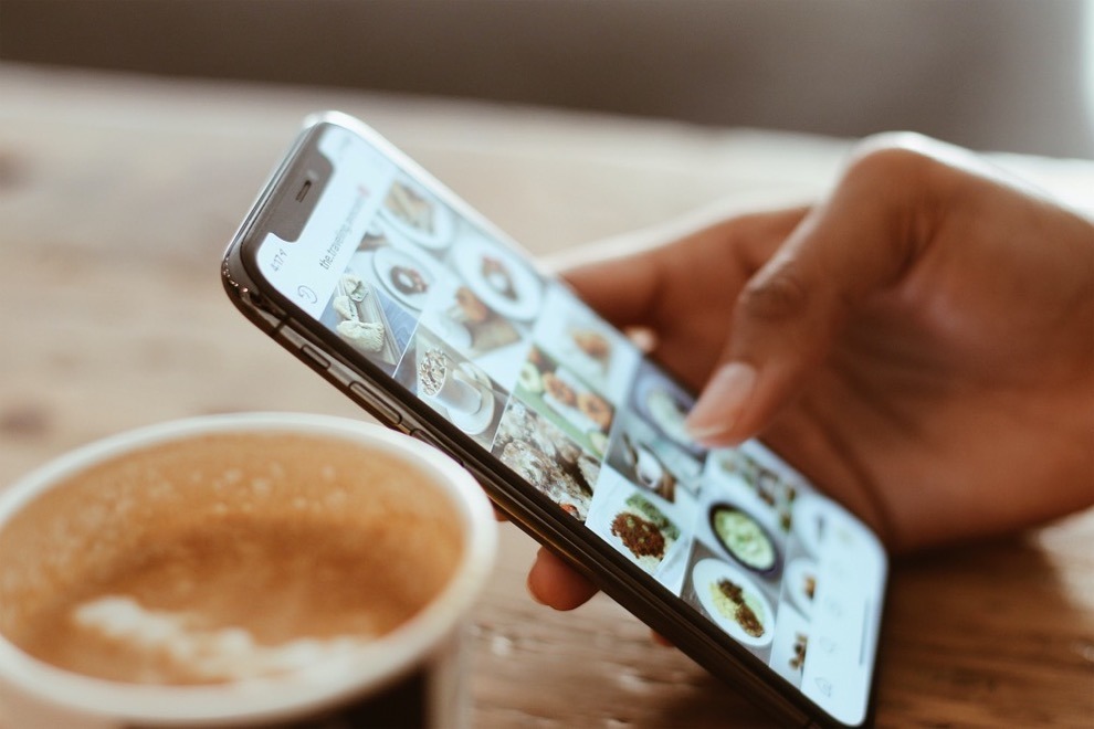 How to see the chronological feed on Instagram?