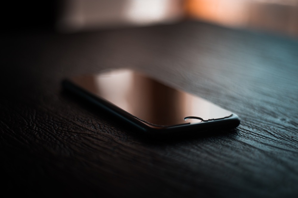 How to enable Night Mode on iPhone?