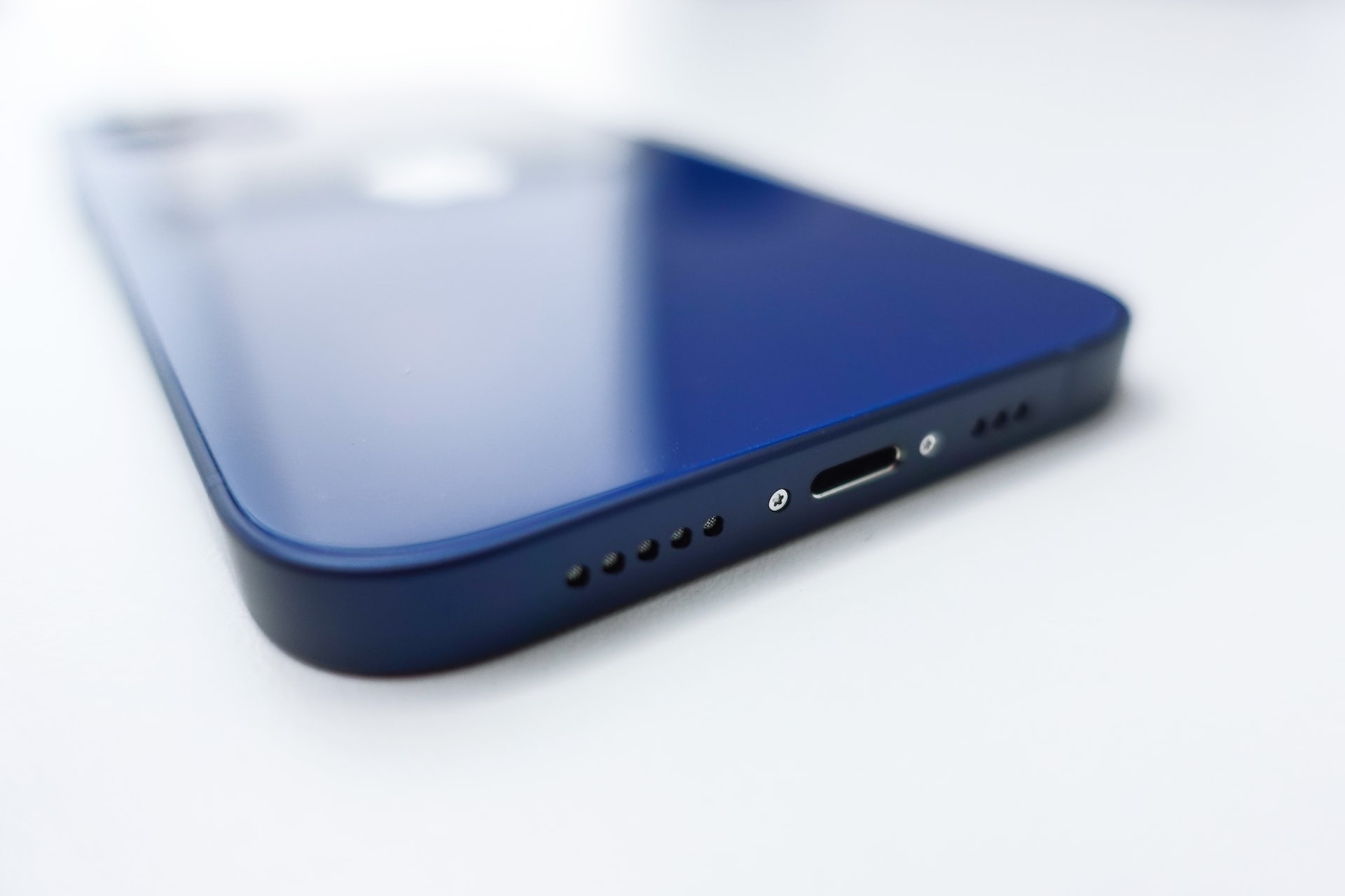 How to solve malfunctions in the PC or smartphone connection ports?