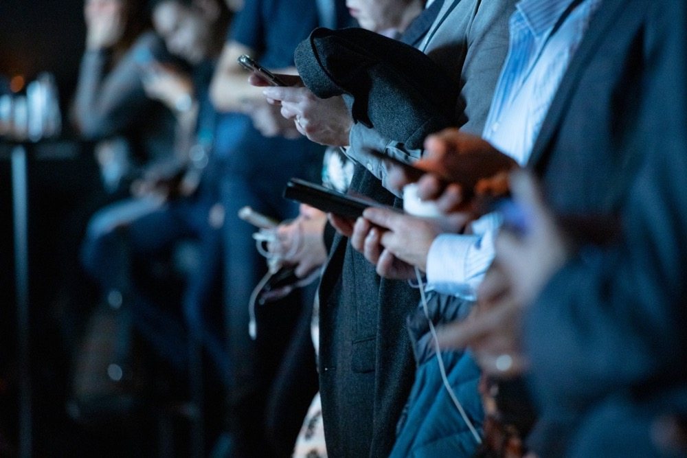 5.3 billion smartphones will be wasted this year
