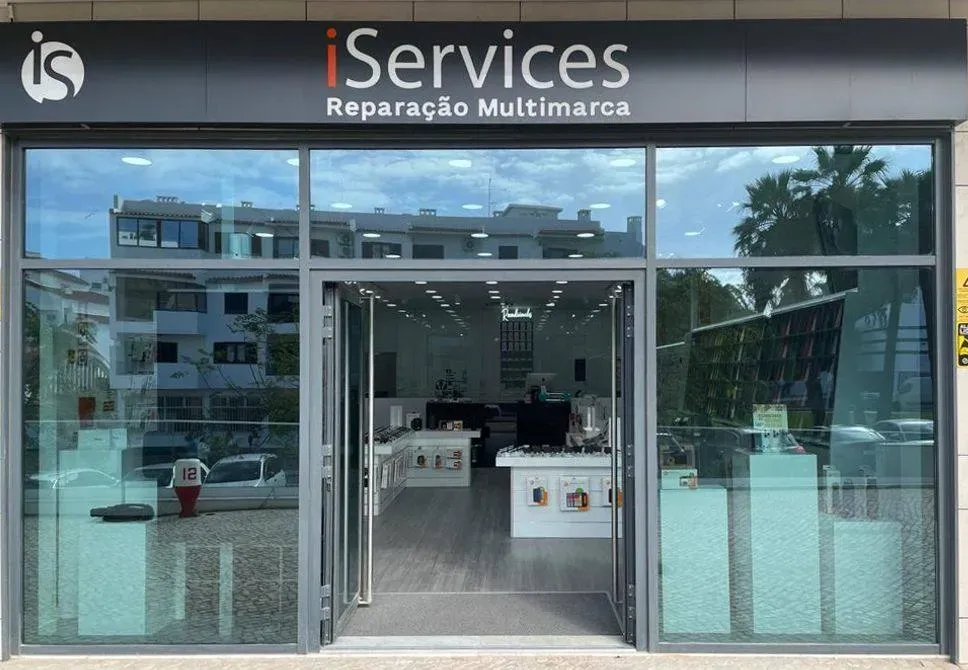 Venha conhecer a nova iServices Albufeira