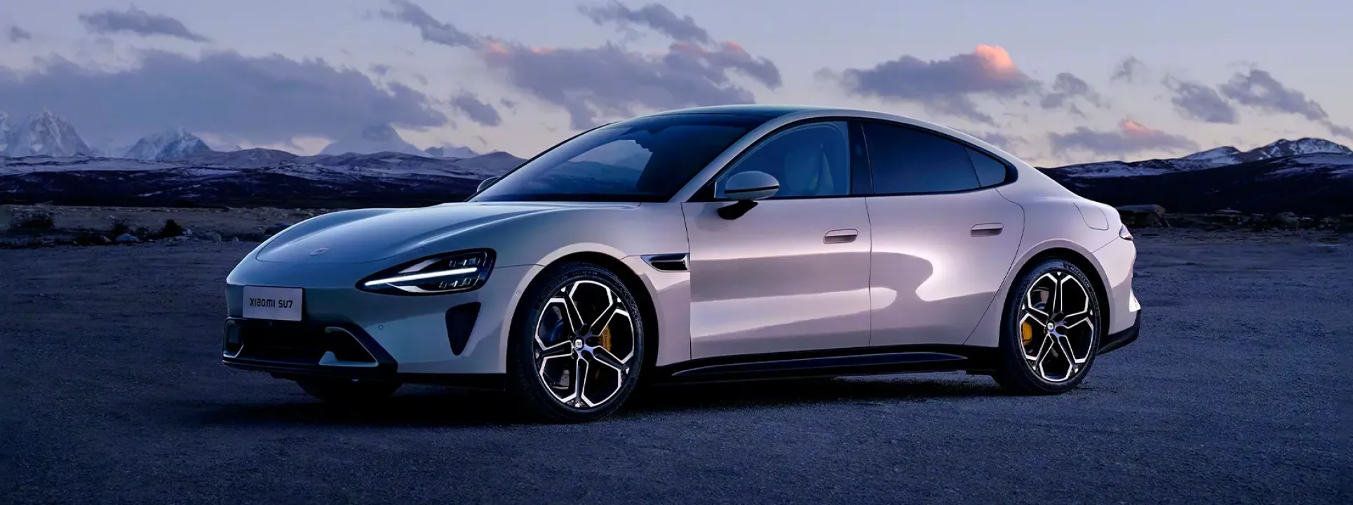 Sabes que carro é este? Vem conhecer o Xiaomi SU7