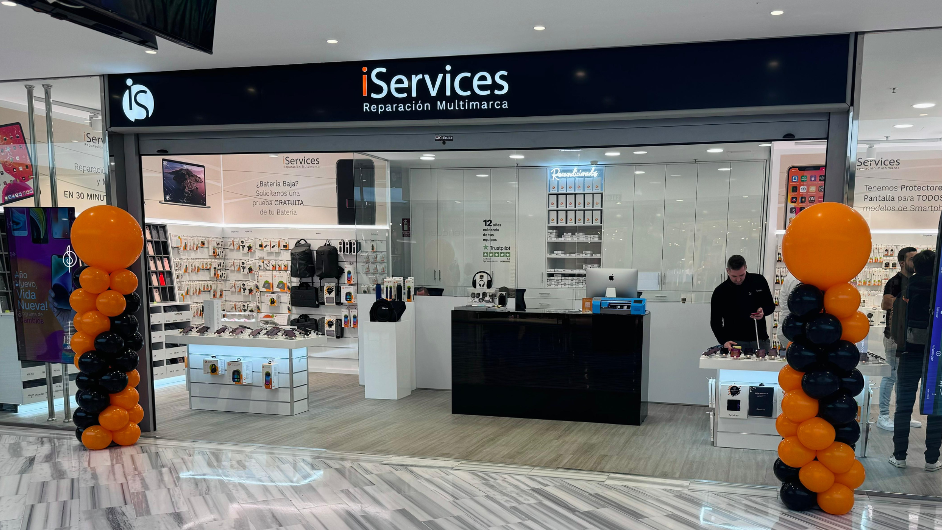 iServices Las Arenas